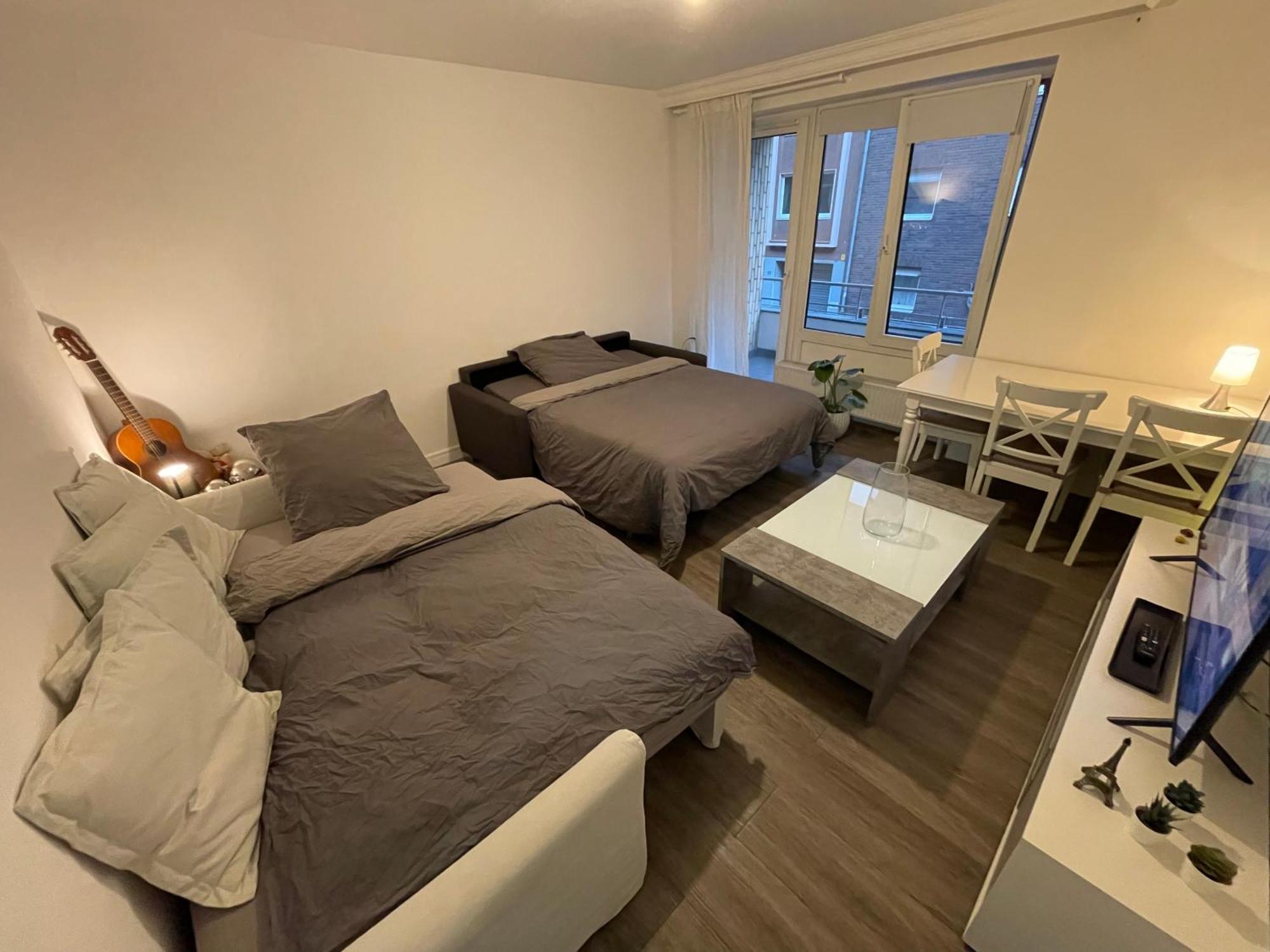 Cozy Apartment City Nightlife Düsseldorf Exteriör bild